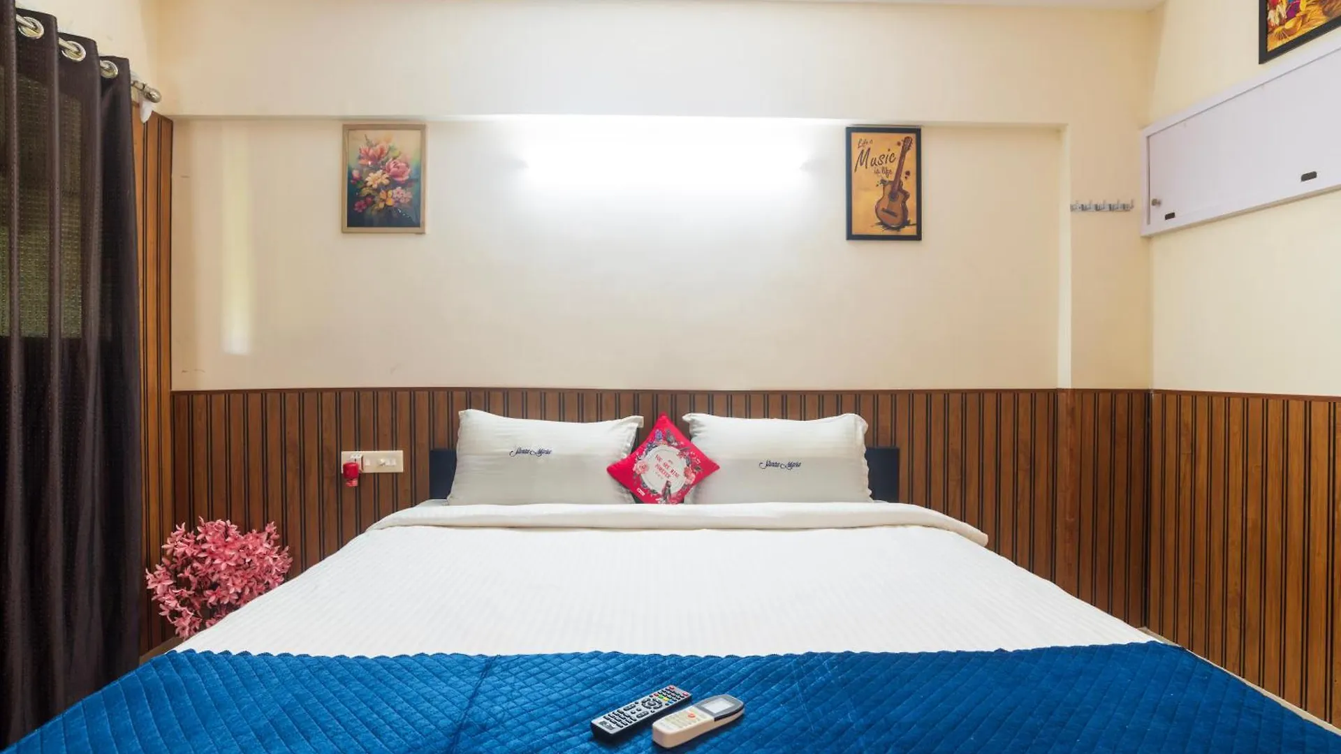 Sancta Maria Lounge -Cochin Airport Apartment Nedumbassery