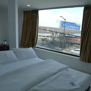 Port View Residency Pvr Hotel